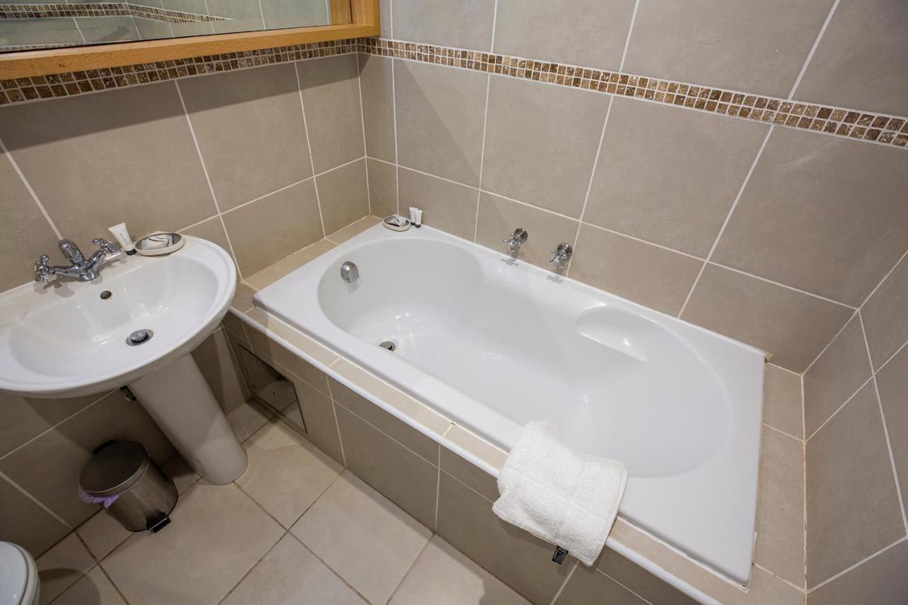 14 The Shades - By Stay In Umhlanga Durban Extérieur photo